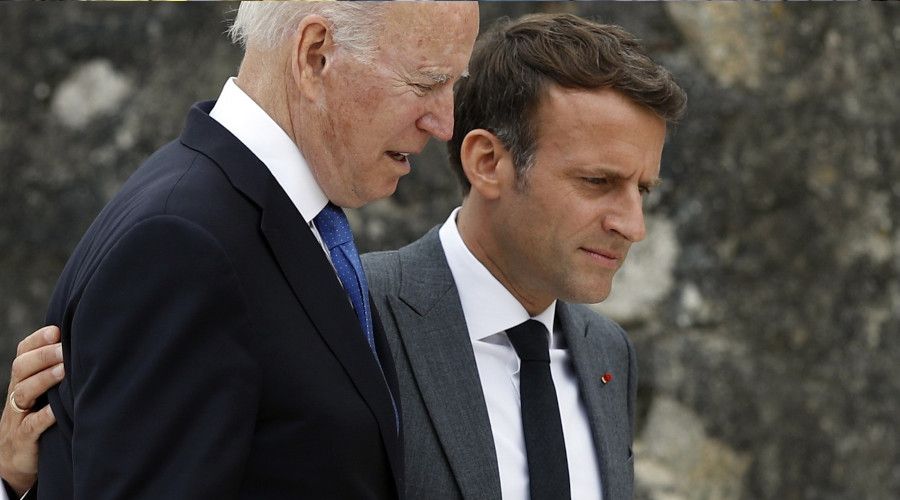 Macron ve Biden denizalt� krizini g�r��ecek