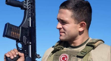 Mayın ararken şehit oldu