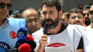 ‘MEB’in basımevlerini kapattılar, dışarıya parayla kitap bastırıyorlar’
