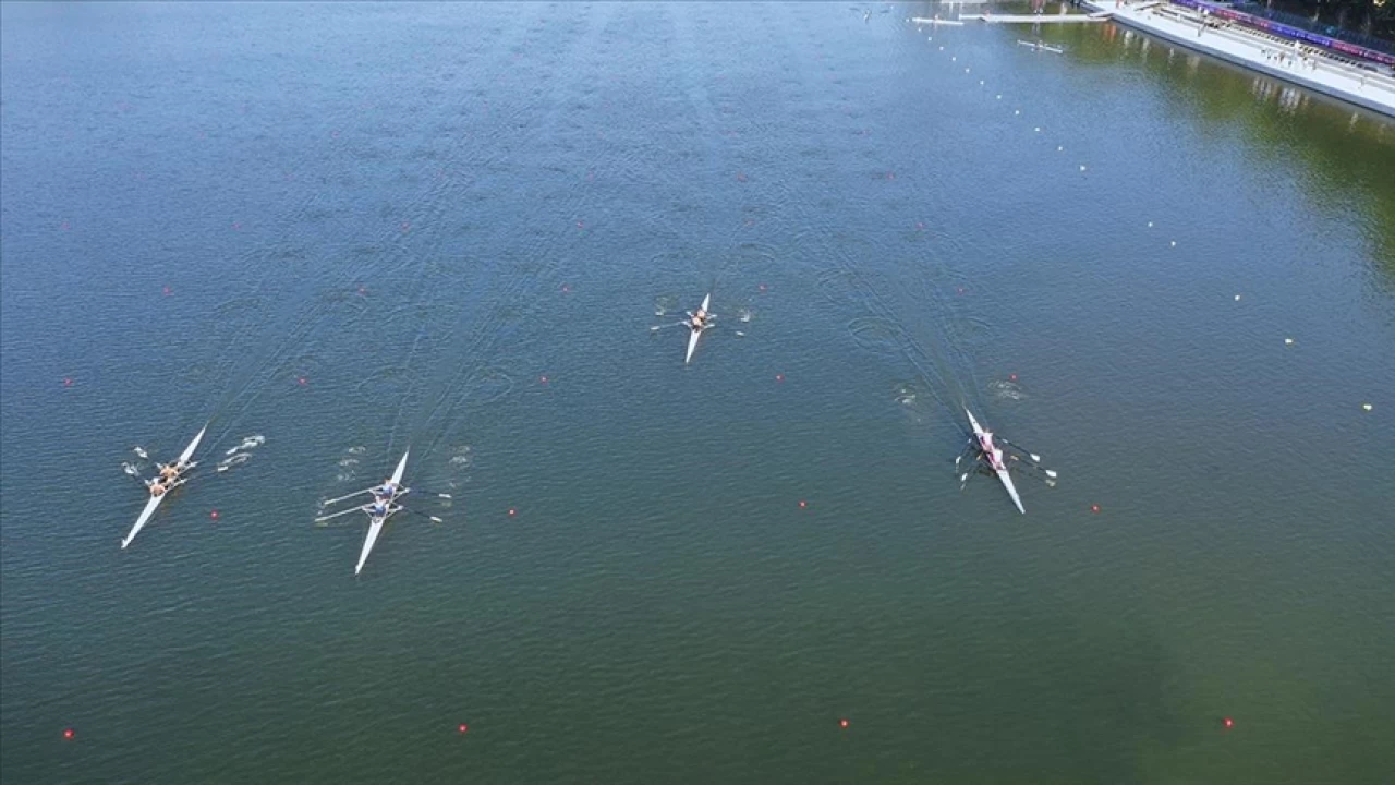 Meriç'te ilk resmi kürek yarışları başladı