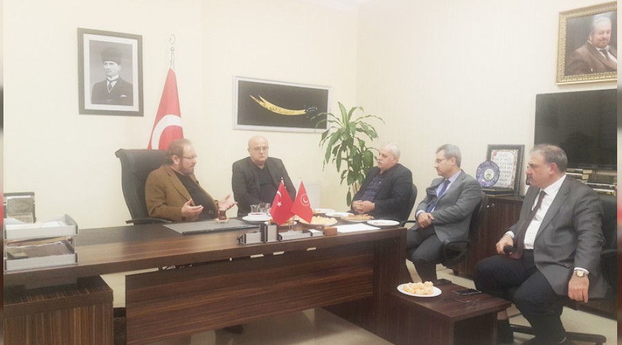 Merkezdeki otorite Atatürk’tür