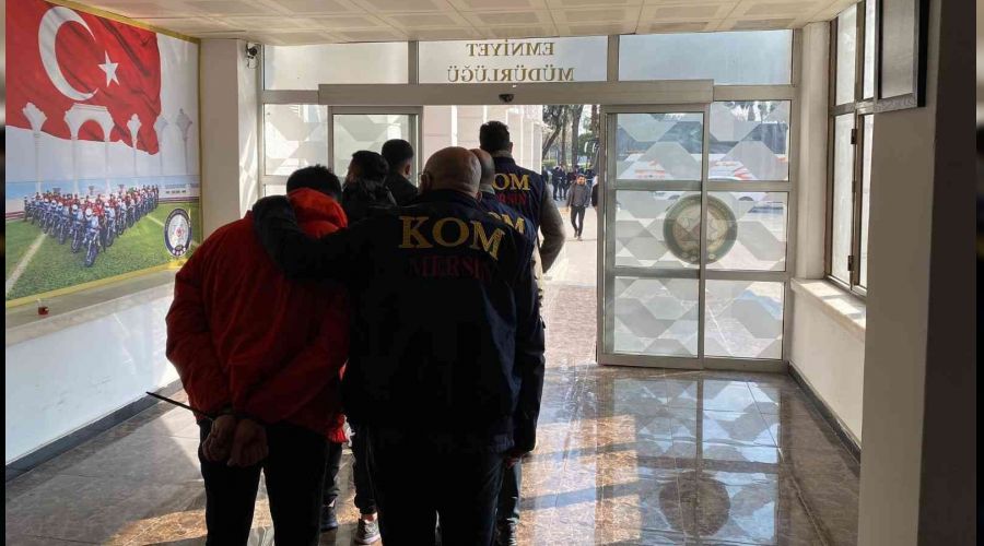Mersin'de nitelikli yağma operasyonu: 3 tutuklama
