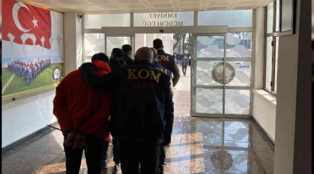 Mersin'de nitelikli yağma operasyonu: 3 tutuklama