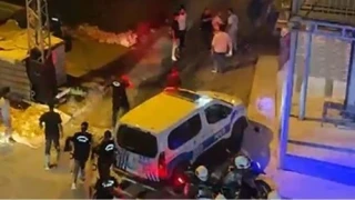 Mersin'deki silahlı kavgada; balkondaki komşu vurularak öldü