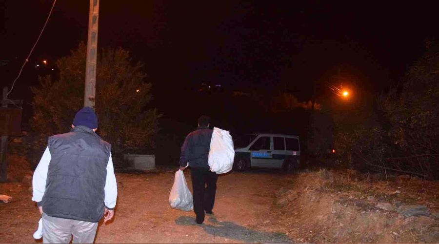 Muz hırsızı evinde çaldığı ürünlerle yakalandı