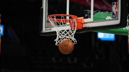 NBA'in yenilmez iki takımı