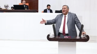 Ni�de Milletvekili G�rer, �Ya�l� n�fusun 2002 y�l�nda 45.159'u kredi borcuyla ya�arken 2025'te 2 milyon 911 bin 714 ya�l� bor�la ya�amak zorunda b�rak�lm��t�r" dedi