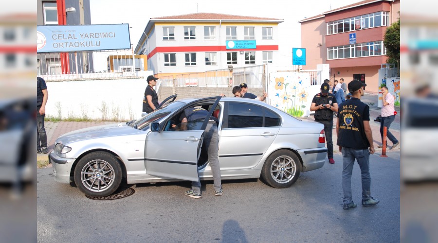 Okul çevrelerinde sıkı denetim