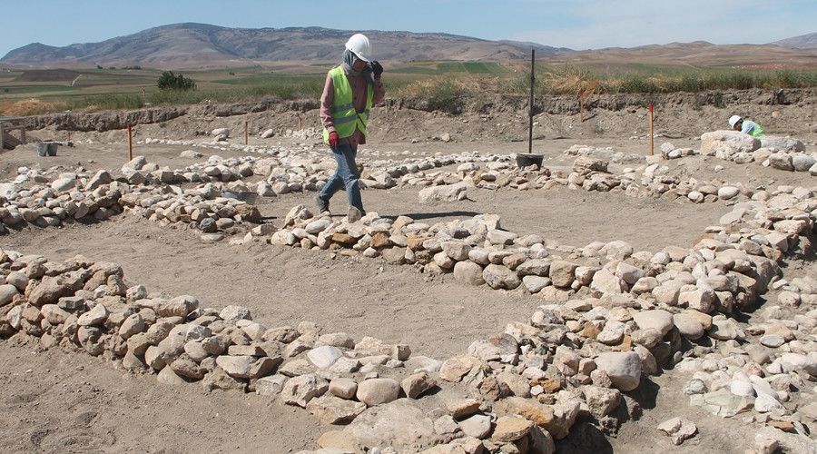 Oluz Höyük'te 2500 yıllık Pers sarayı mutfağı