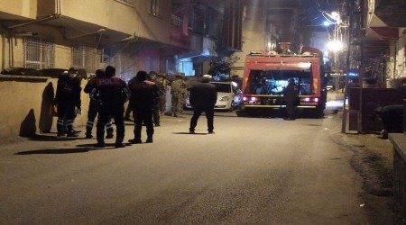 Önce intihara kalkıştı sonra evini yaktı