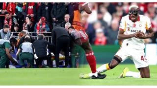 Osimhen'de korkutan senaryo: Sezonu kapatabilir