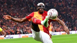 "Osimhen'i ald�klar�nda uyuyordum" Fenerbah�e'de santrafor kavgas�