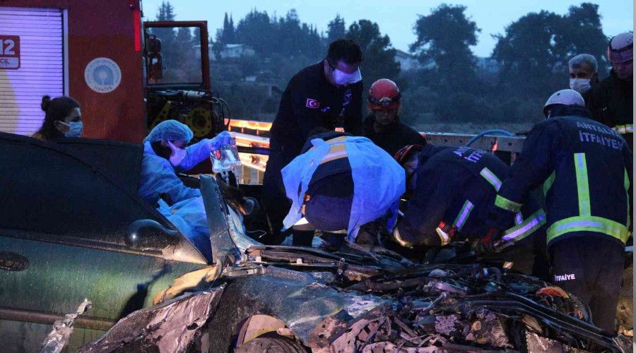 Otomobilin hurdaya dnd kazada yaraly kurtarma seferberlii
