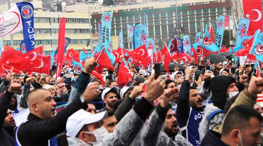 Patronların teklifini reddeden işçiler meydanlarda: 'Ölümüne çalıştık, kazanacağız'