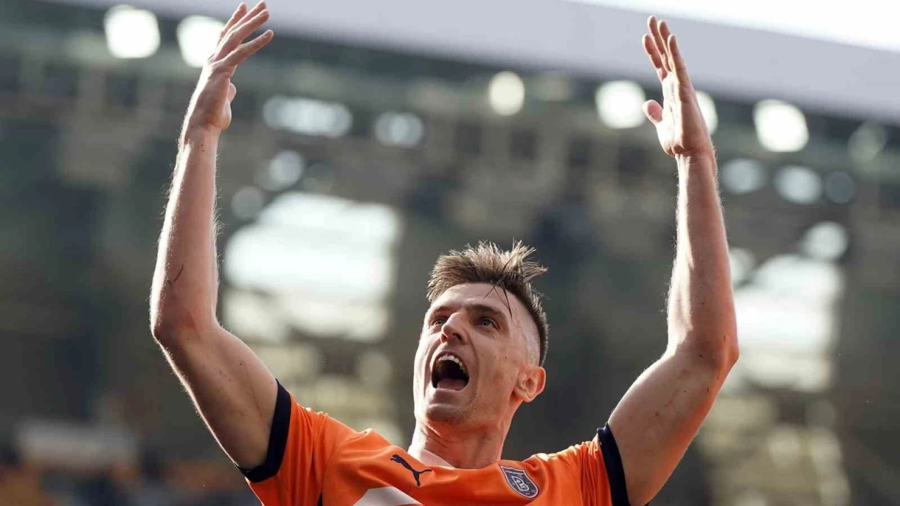 Piatek, Katar ekibi Al Duhail'e transfer oldu