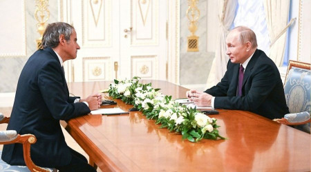 Putin UAEA Başkanı Grossi ile bir araya geldi