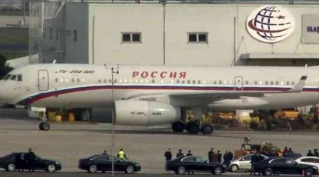 Rusya-Ukrayna mzakereleri iin Trkiye'ye gelen Rusya heyetini tayan uak Atatrk Havaliman'na ini yapt.