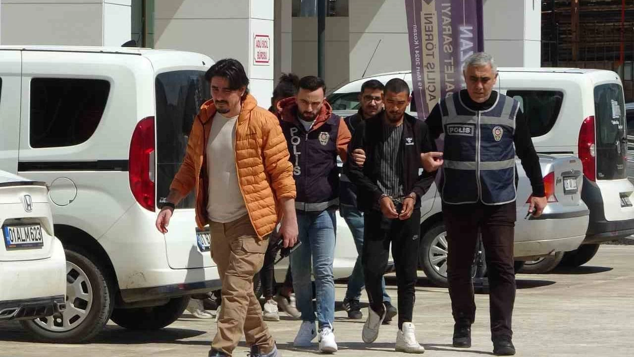 Saldırgan eş firar, bıçaklayan kardeşler adliyede