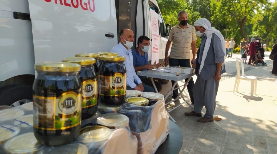 �anl�urfa'da pekmezli a�� te�viki