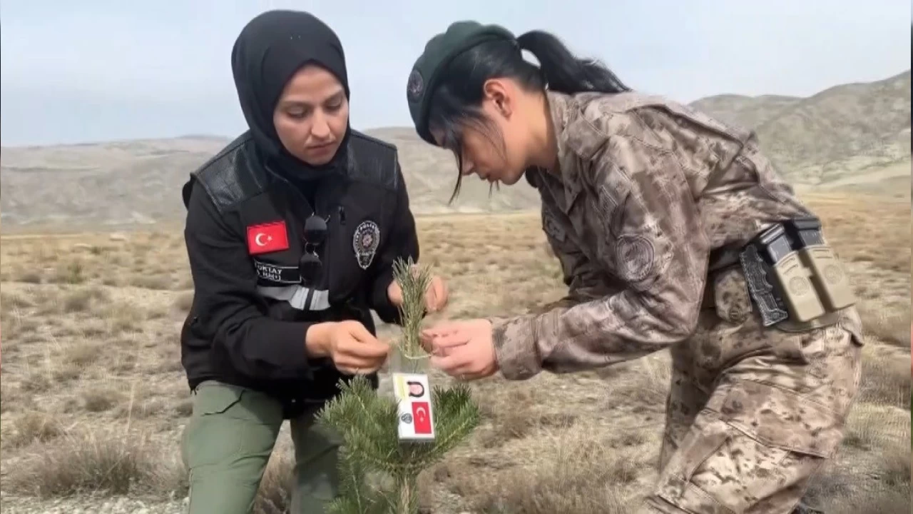 Şehit kadın polislerin anısına...