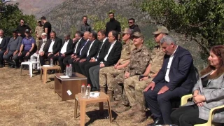 Siirt'te ter�r �rg�t� PKK'n�n katletti�i 37 ki�i t�renle an�ld�