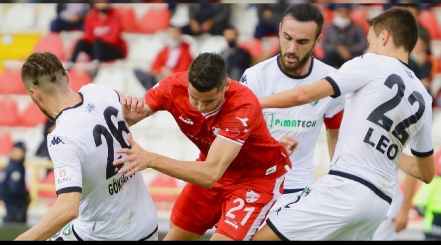 "Skor almada problemimiz var"