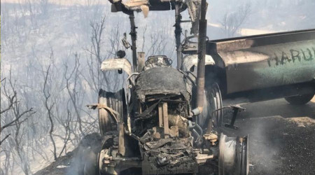 Sndrme almalarna destek iin giden traktr kl oldu