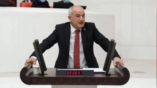 SP, CHP'den istifa eden vekille yeniden grup kuracak