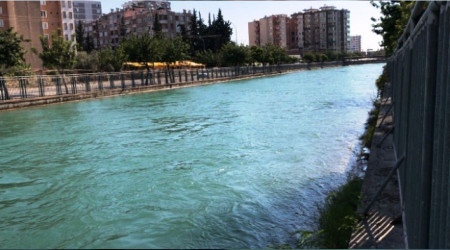 Sulama kanalında ayağına taş bağlanıp çuvala konulmuş ceset bulundu