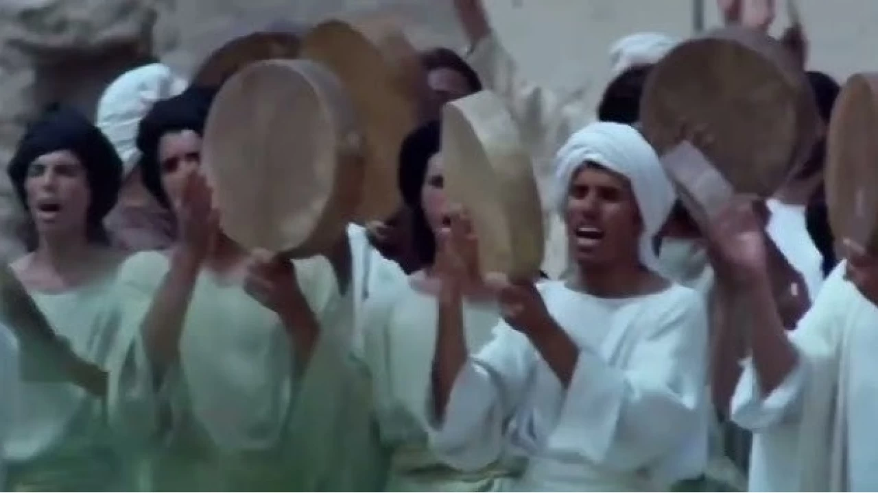 Taleal Bedru lahisi: Medinenin Ho Geldin Nefesi