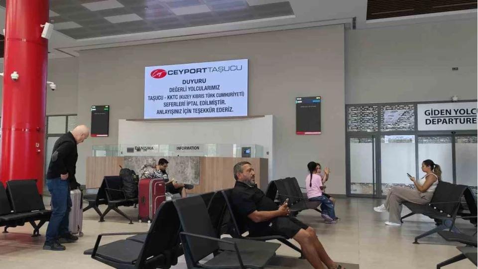 Taşucu Limanı'nda Kıbrıs seferleri iptal edildi