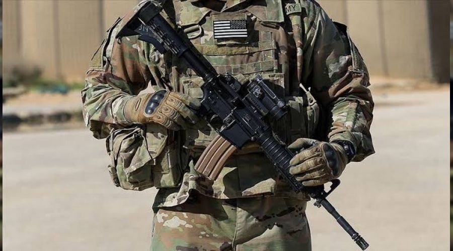 Teksas'da askeri �sse silahl� sald�r�