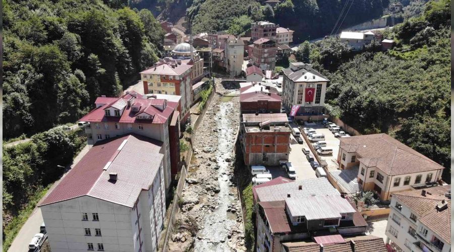 Trabzon'da 446 ev sel ve takn riski altnda