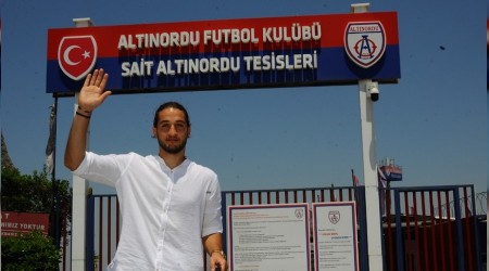 Trabzon'un yeni kalecisi de Altınordu'dan