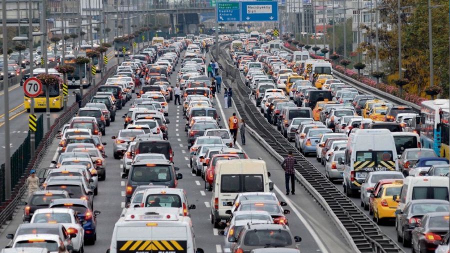 Trafiğe eylülde 198 bin 740 aracın kaydı yapıldı