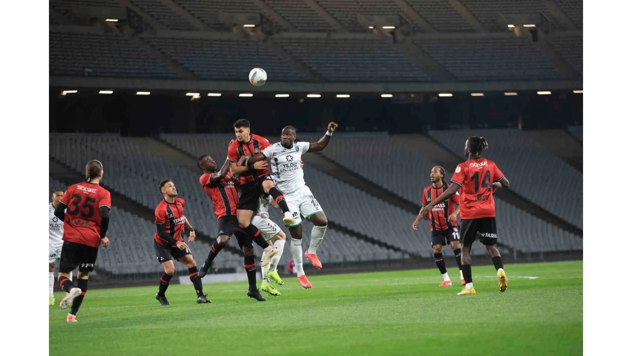 Trendyol 1. Lig: Fatih Karagümrük: 1 - Kocaelispor: 1