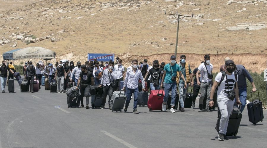 T�rkiye'yi g��men kamp� yapacaklar