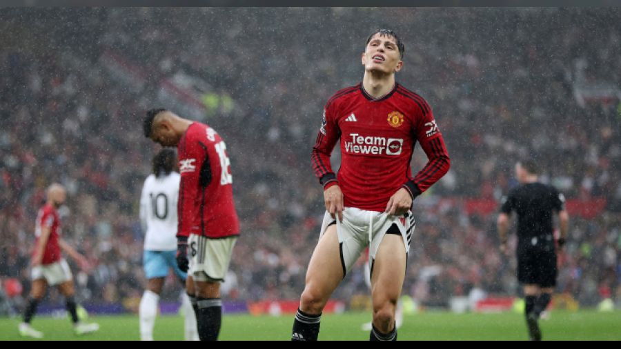 United'da k�t� gidi� s�r�yor 