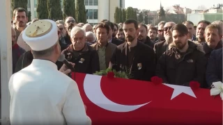 Yönetmen ve yapımcı Osman Sınav, son yolculuğuna uğurlandı