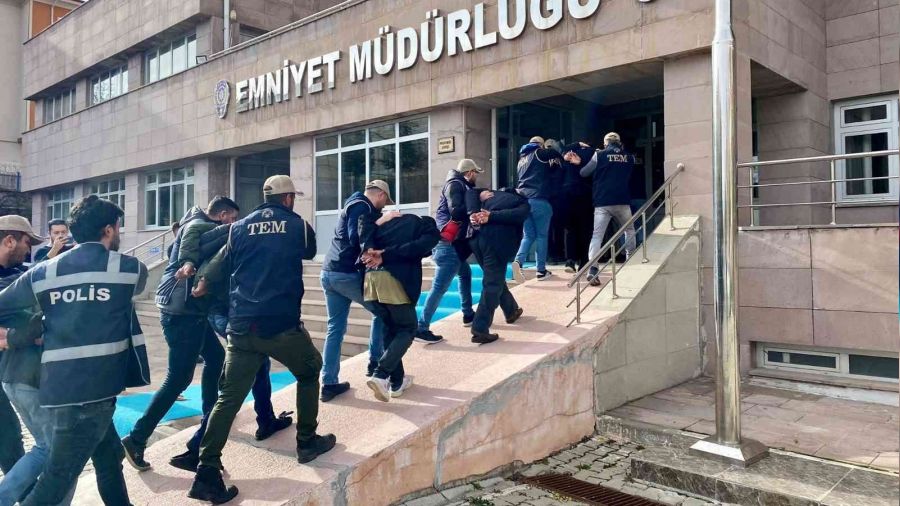 Yozgat'ta DEA� operasyonu: 7 g�zalt�