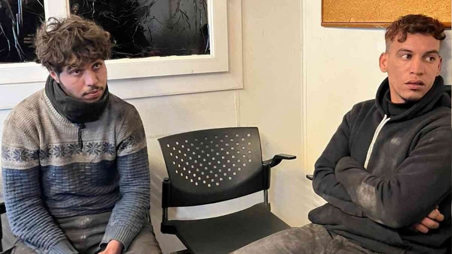 Yunanistan'a giden otobüsün lastik bölümündeki 2 Filistinli yakalandı
