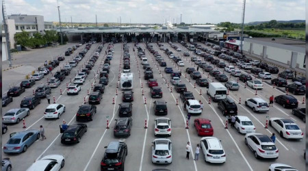 1,5 milyondan fazla gurbetçi tatilini Türkiye'de geçirdi