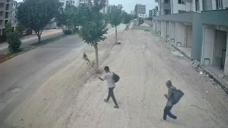16 su saati çalan şahıslar 'Şeytana uyduk' dediler