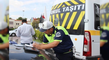 42 okul servisi trafikten men edildi