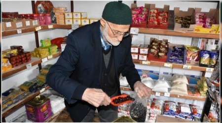 62 yıllık bakkal