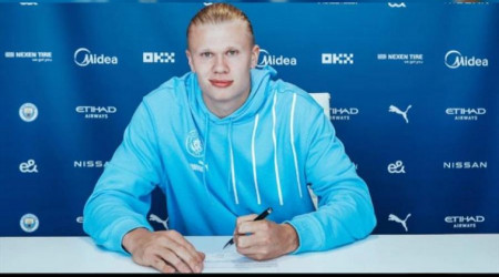 85,5 milyon sterlinlik imza