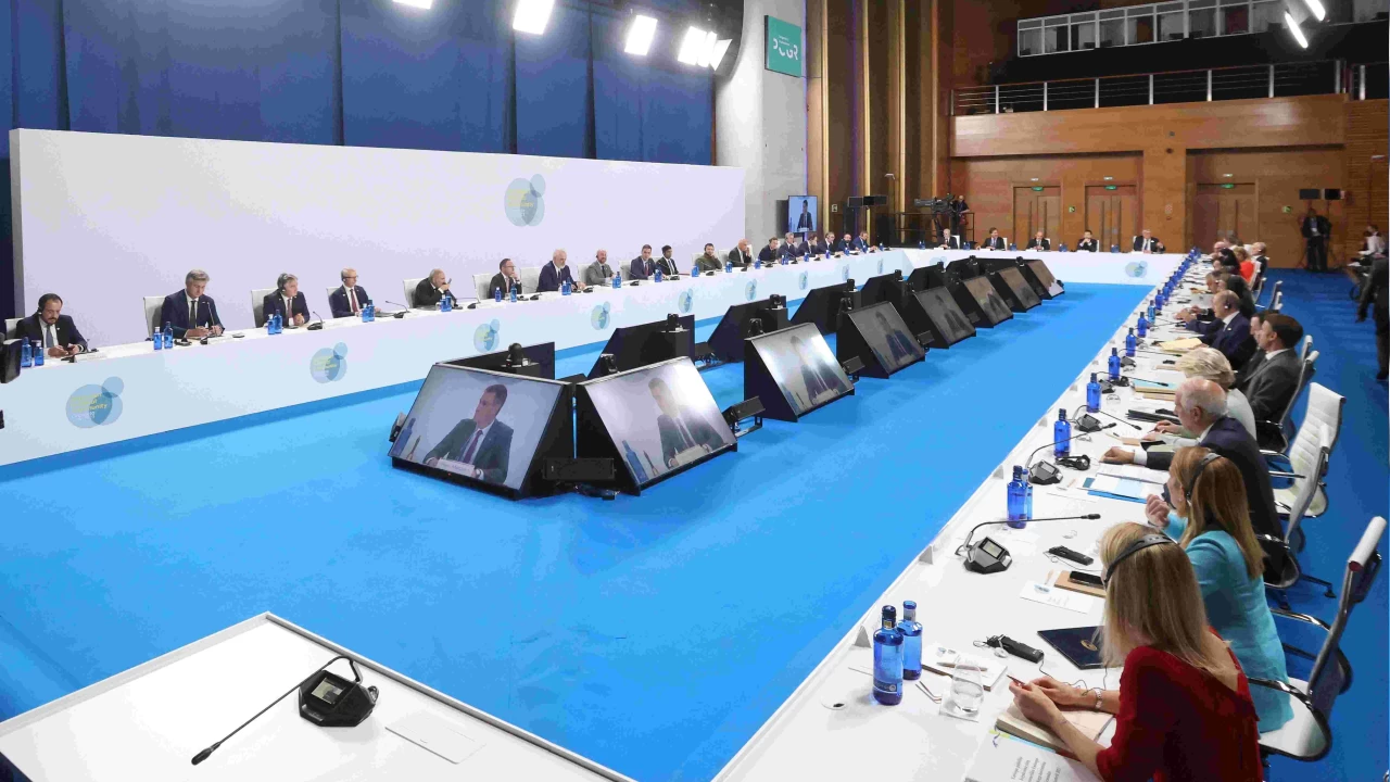 AB liderleri Budape�te'de bulu�uyor