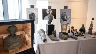 ABD'de ele geçirilen 41 tarihi eser Türk yetkililere teslim edildi