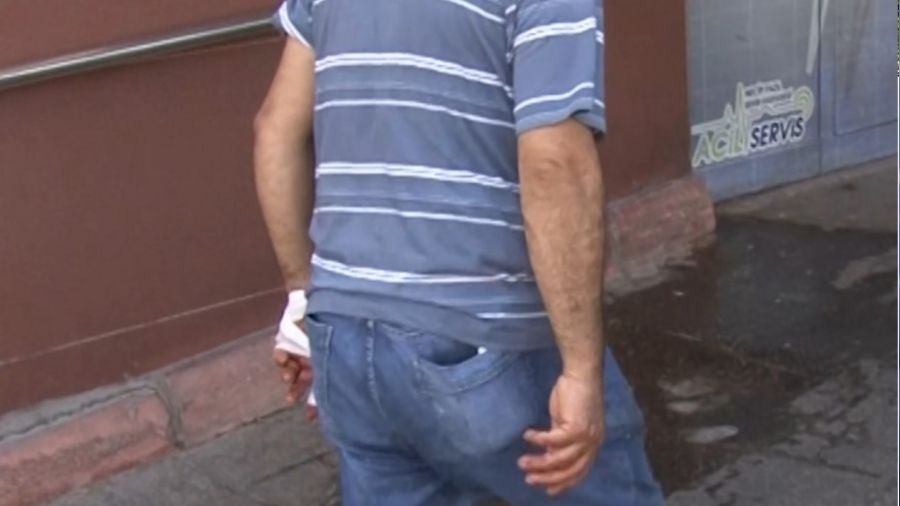 Acemi kasaplar hastanelere koştu