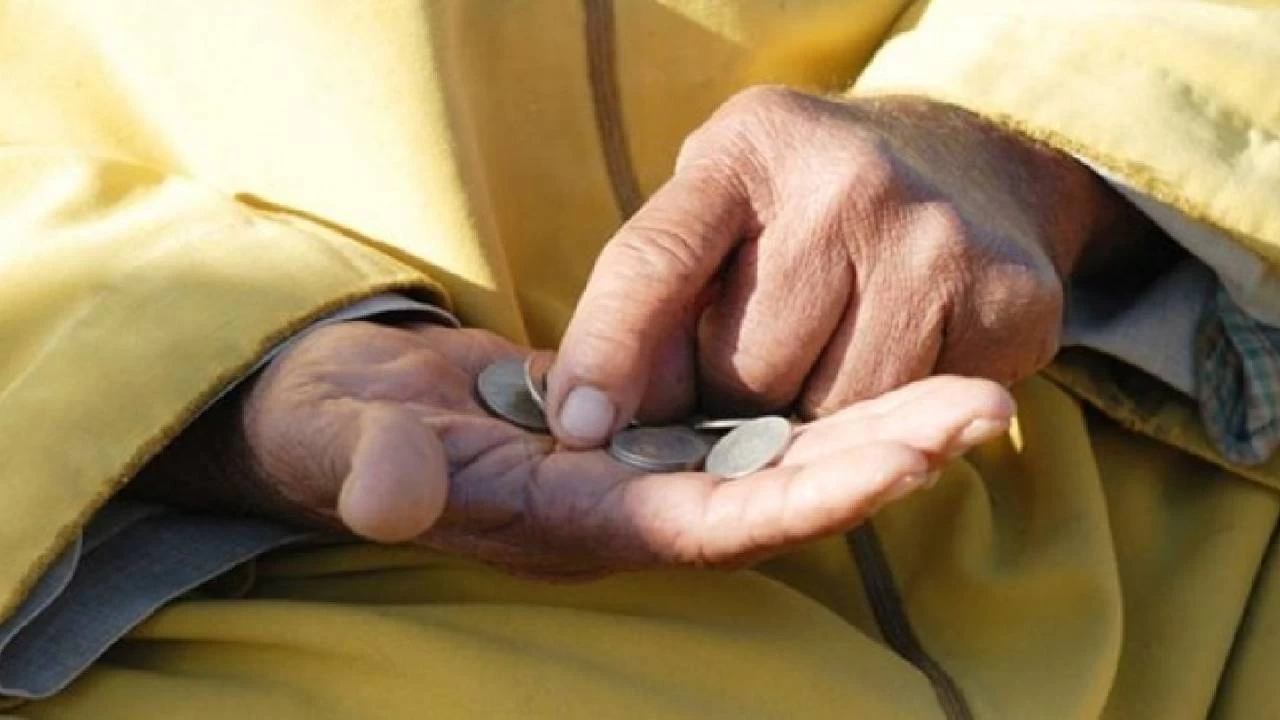 A�l�k s�n�r� 19 bin liray�, yoksulluk s�n�r� 62 bin liray� ge�ti